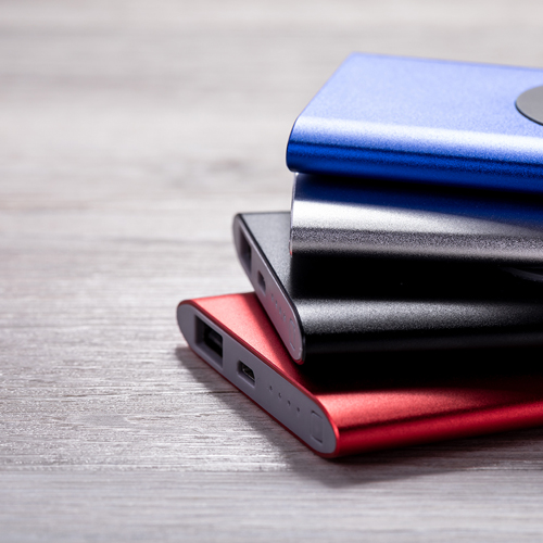 21121.jpg Power Bank Tikur