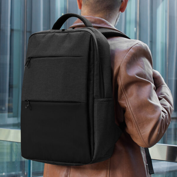 alt_-promocional_publicitario_mochila_nomawalk__K12_contexto-4-2025 Mochila "FORCE 1"