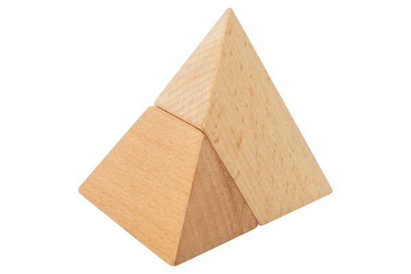 JUEGO DE INGENIO PIRAMIDE