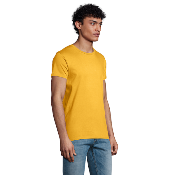 vc03565301Bpng-1664913116.png Polera Pioneer Hombre
