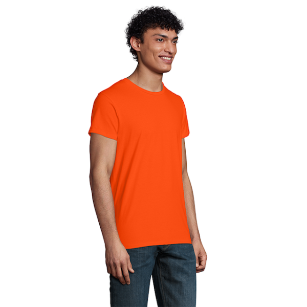 vc03565400Bpng-1664913167.png Polera Pioneer Hombre