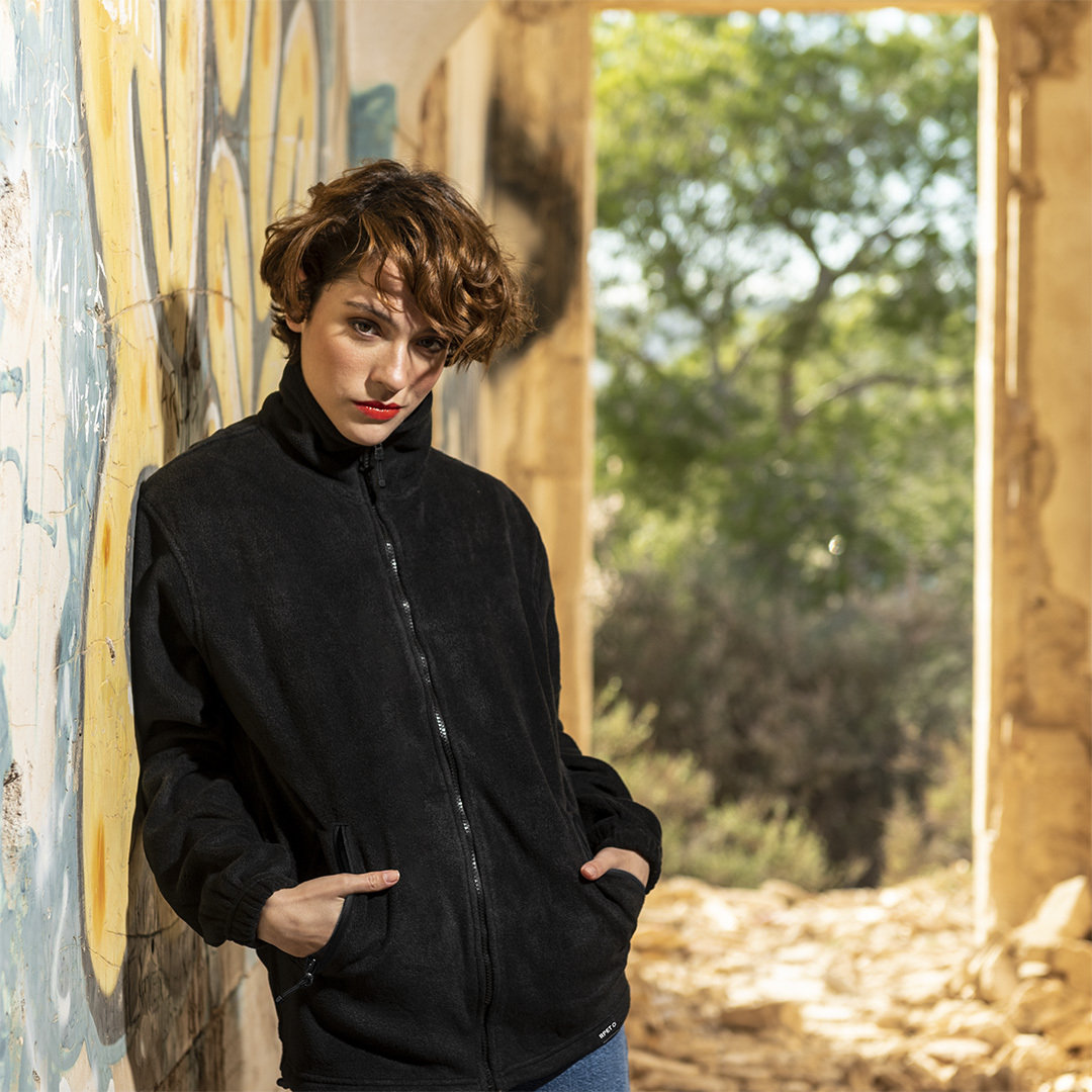 26997.jpg Chaqueta Diston