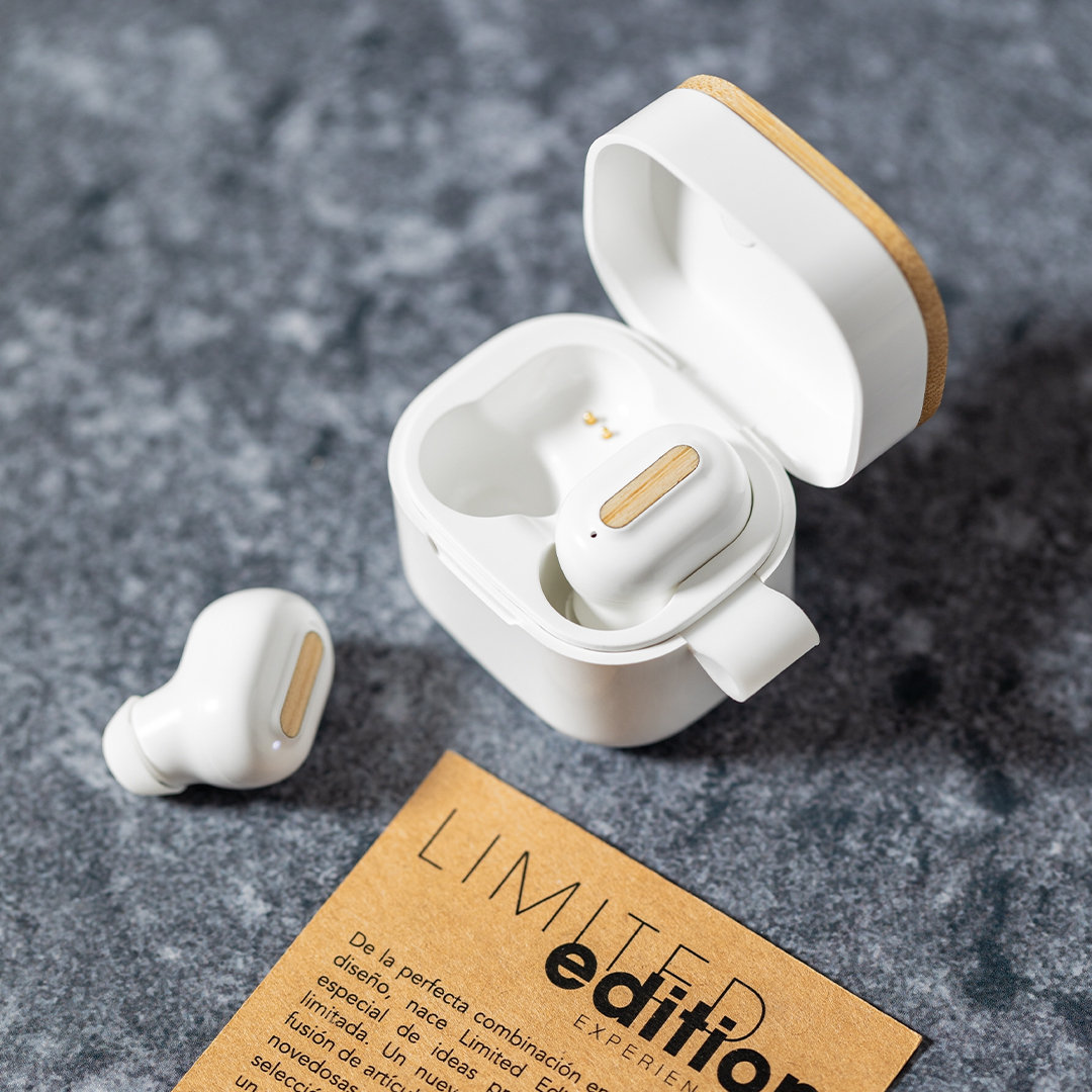 30851.jpg Auriculares Zoe