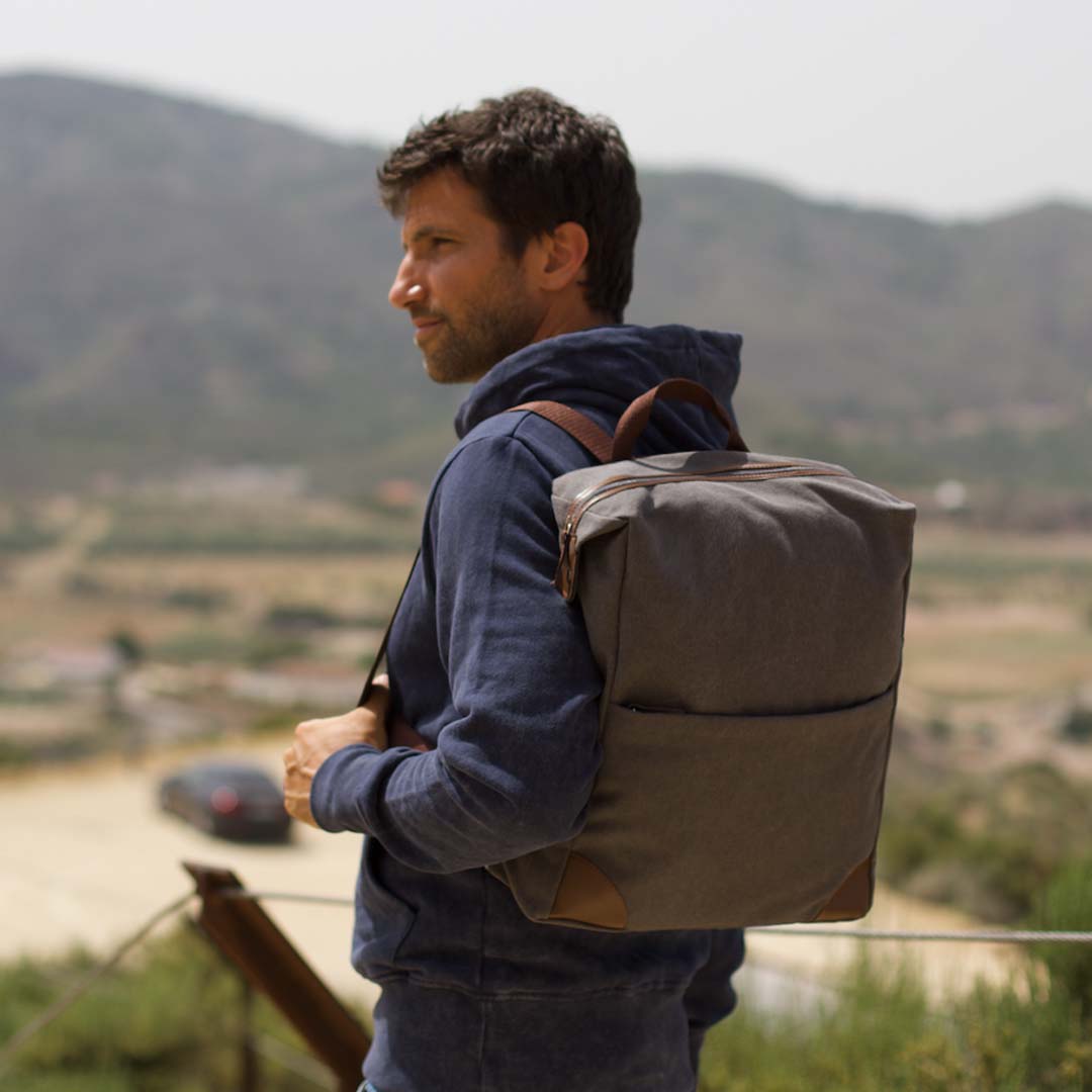 35682.jpg Mochila Grant