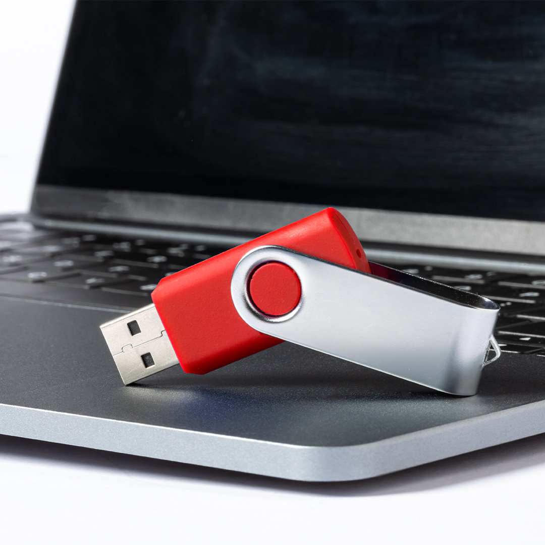 36733.jpg Memoria USB Yeskal 8GB
