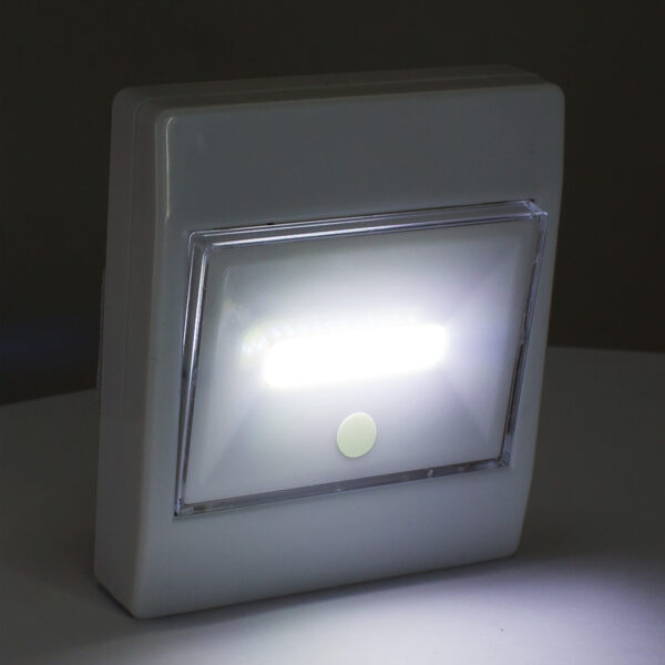 K41-01 Luz LED de Emergencia