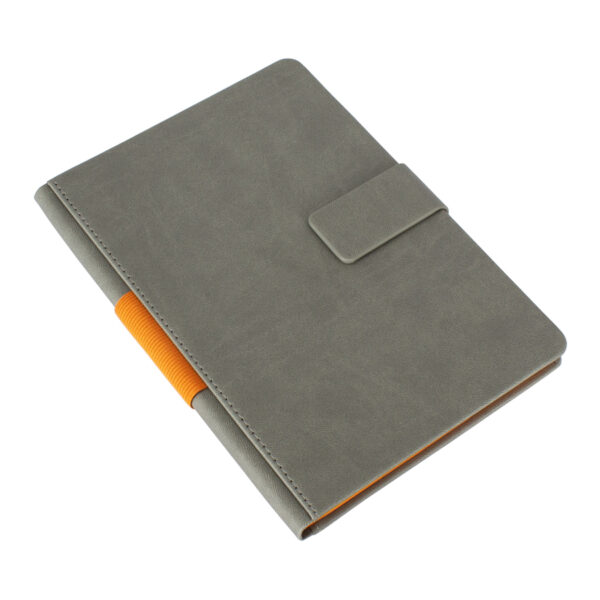 N33-04_900x900_01 Cuaderno Gris cierre imantado