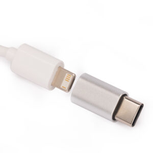 U82 Adaptador dual Micro USB / i-phone / Tipo C