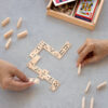 alt_promocional_publicitario_Juego-Cartas_Dados_EN20_contexto-domino Set de juegos "JAVFAN"