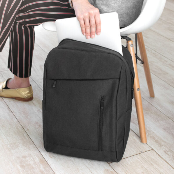 alt_promocional_publicitario_mochila_C561_contexto-2 Mochila "CORCEGA"
