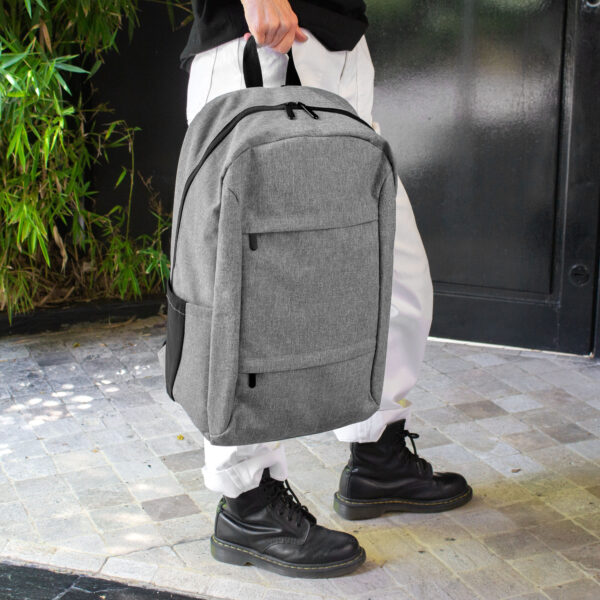alt_promocional_publicitario_mochila_C575_contexto Mochila "BERLIN"